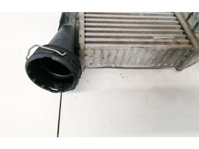 Радиатор интеркулера       Skoda Superb B5 (3U)