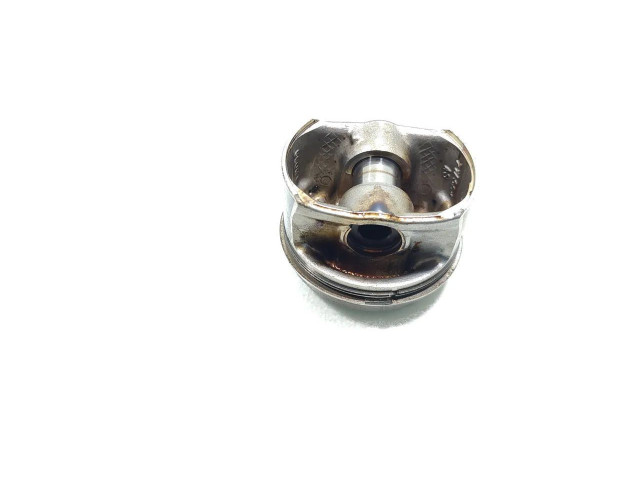  Поршень CBZB   Skoda Fabia Mk2 (5J)  