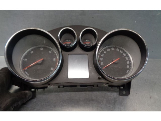 Přístrojová deska Opel Zafira C 2015 13460581, 600775881