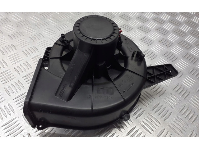 Вентилятор печки    6Q1819015G   Skoda Fabia Mk1 (6Y)