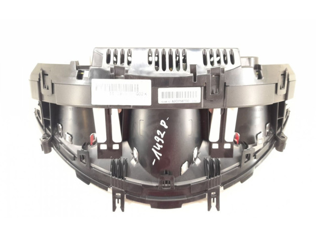 Панель приборов 2049005509, 2049006213   Mercedes-Benz GLK (X204)       