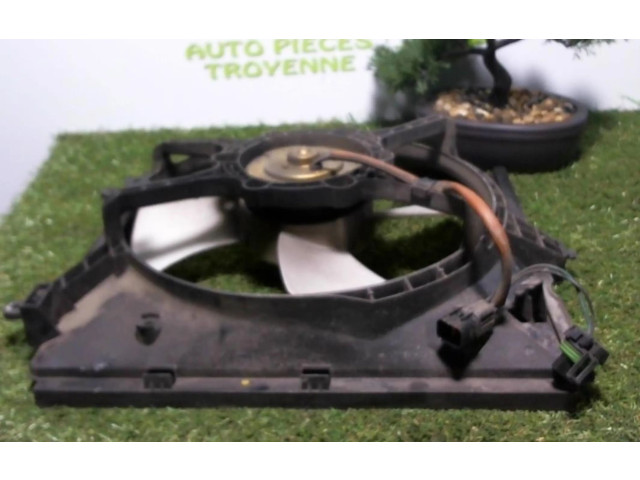 Вентилятор печки Mitsubishi Carisma