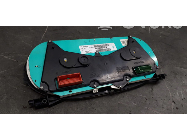 Přístrojová deska Renault Kangoo I 2000 p8200336243-f