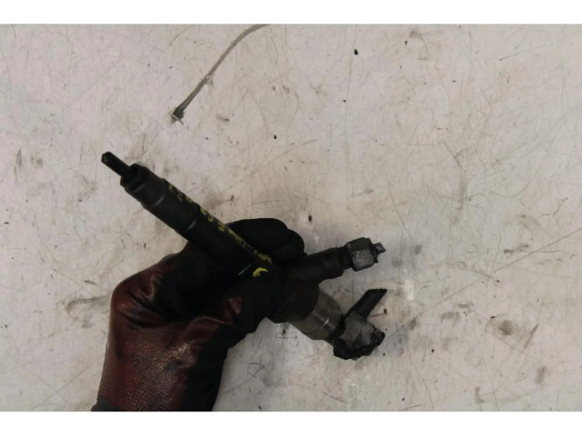 Vstřikovač Mazda 6 pro naftový motor 2.2