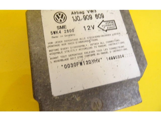 Řídící jednotka 1J0909609 Volkswagen New Beetle 2000