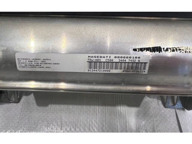 Подушка безопасности пассажира Maserati GranTurismo