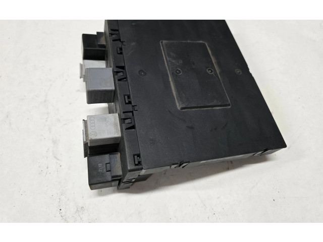 Блок комфорта 3C8937049D, F005V00744 Volkswagen Caddy