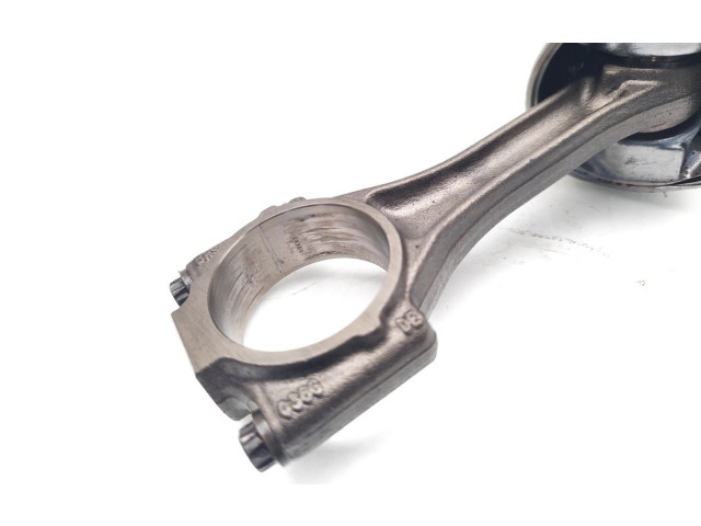 Píst AVB Volkswagen PASSAT B5.5 AVB