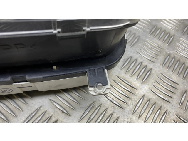 Панель приборов MR308409, 0P0231 Mitsubishi Carisma