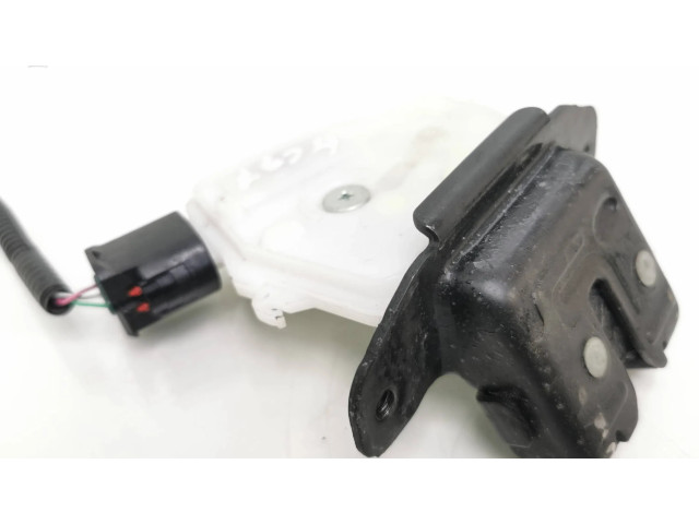 Zámek zadních dveří 1863   Hyundai Santa Fe 2007