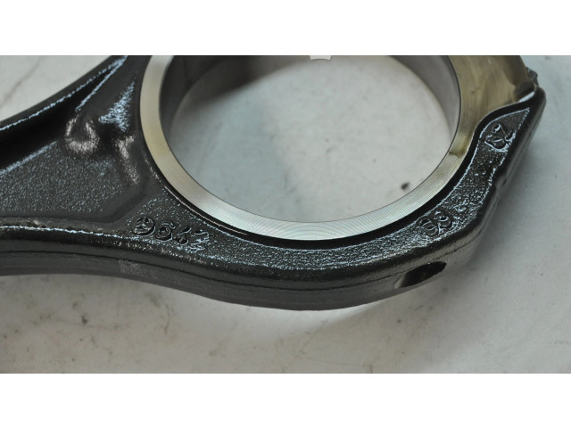 Píst 6423882 Mercedes-Benz S C217 OM 642.861