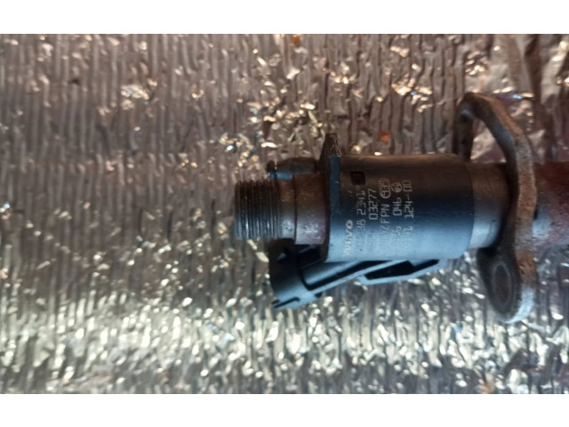 Форсунка 31303238 Volvo V70