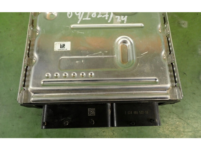 Блок управления двигателем Блок управления Skoda Octavia Mk4