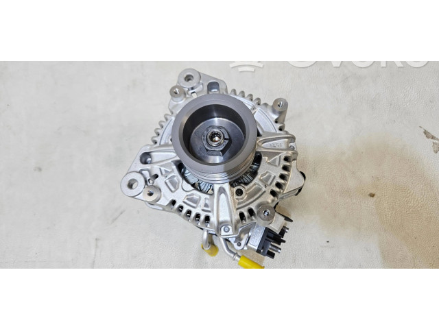 Генератор 04L903030A Volkswagen Golf VIII