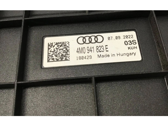 Pojistková skříňka 4M0941823 Audi Q7 4M 2021