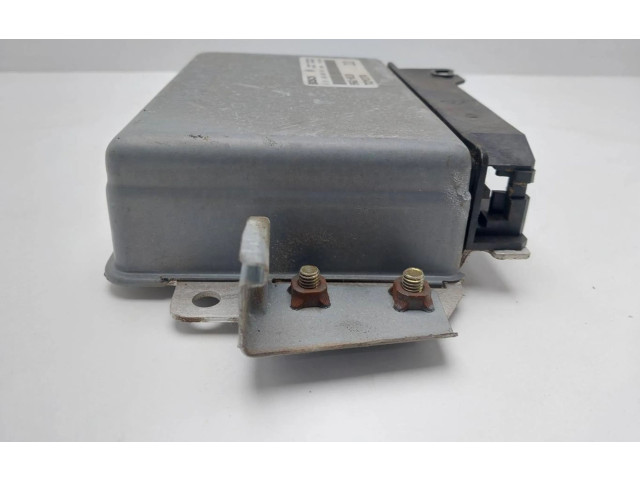Řídící jednotka 8966105120   Toyota Carina T190 