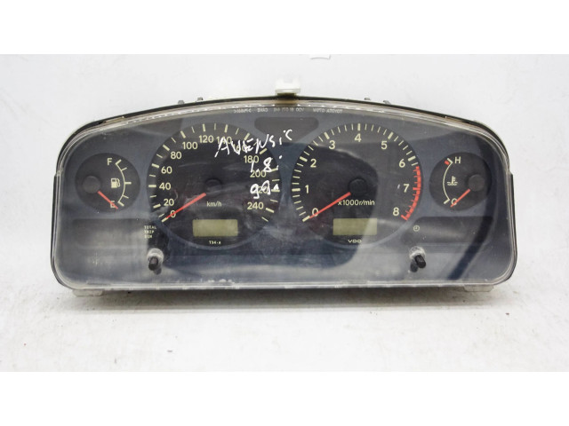 Přístrojová deska Toyota Carina T190 1996 830005238