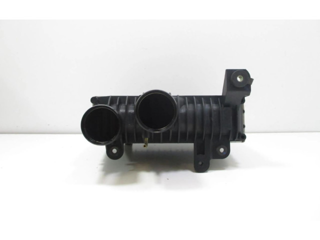 Интеркулер 0G010 Toyota Corolla Verso AR10