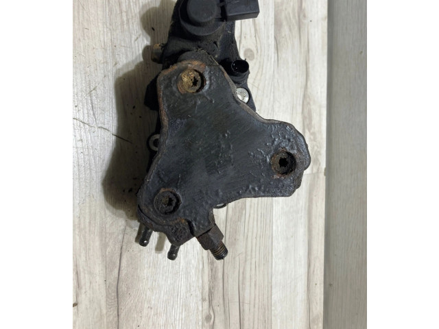 Vstřikovací čerpadlo A6110701401 Mercedes-Benz E W211