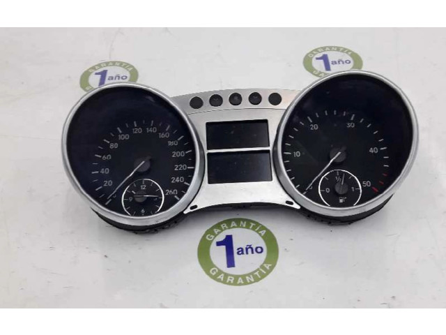 Панель приборов A2515400648, 2519006000   Mercedes-Benz R W251       