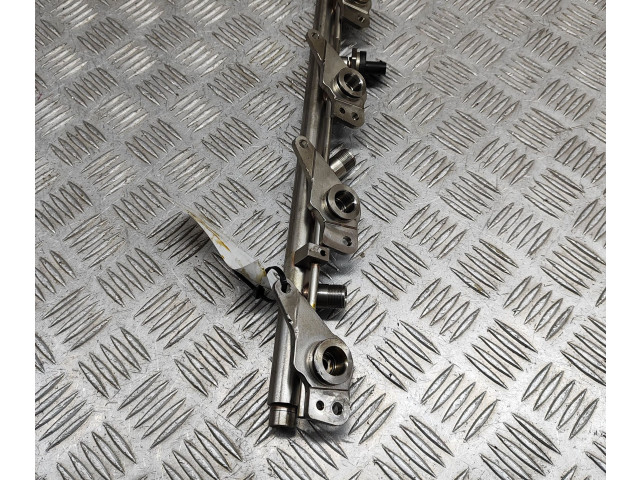 Vstřikovací lišta A2780780645, A2780703495 Mercedes-Benz CLS C218 X218 M 278.922