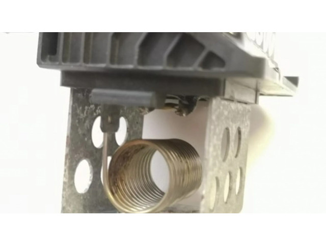 Реле вентилятора охлаждения