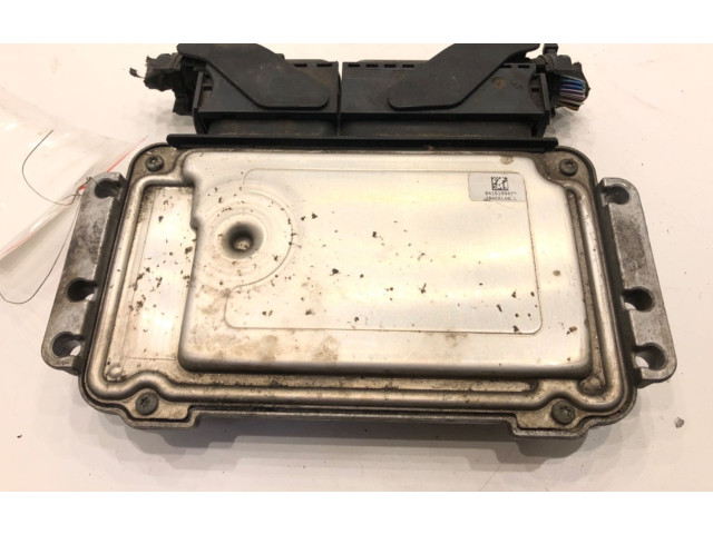 Блок управления двигателем Блок управления Fiat Linea