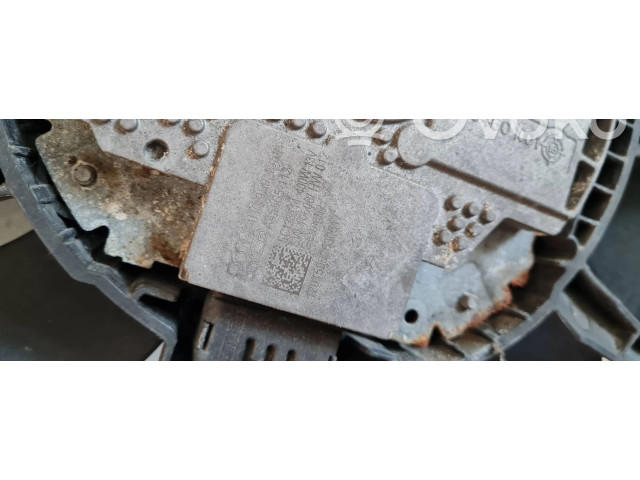 Электрический вентилятор радиаторов    4H0121003N, 4H0959455AD   Audi A6 Allroad C7