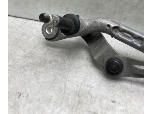 Моторчик дворников     Audi A1