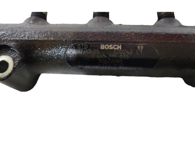 Топливная рампа 0445215015, 30622085   Volvo XC90  