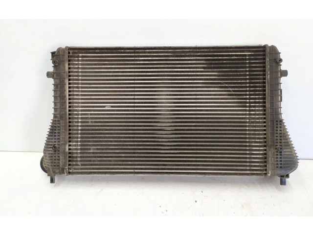 Интеркулер 1K0145803E Volkswagen Golf Plus