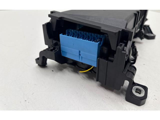 Блок предохранителей A2465402714 Infiniti Q30