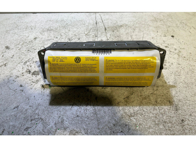 Руль Volkswagen Touran I 2003 - 2010 года 1T0880204A, 0021HP0CL02