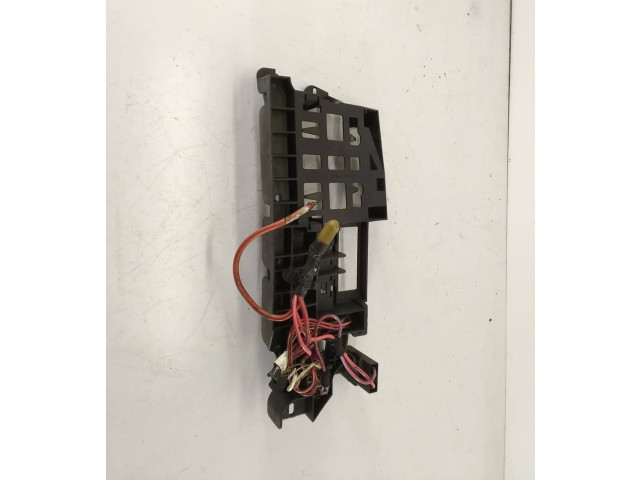   Pojistková skříňka 4E0971845   Audi A8 S8 D3 4E 2006