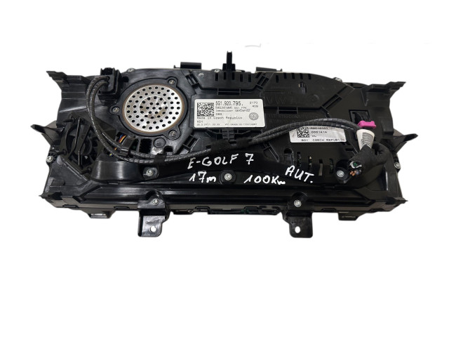 Панель приборов 5G1920795   Volkswagen e-Golf       