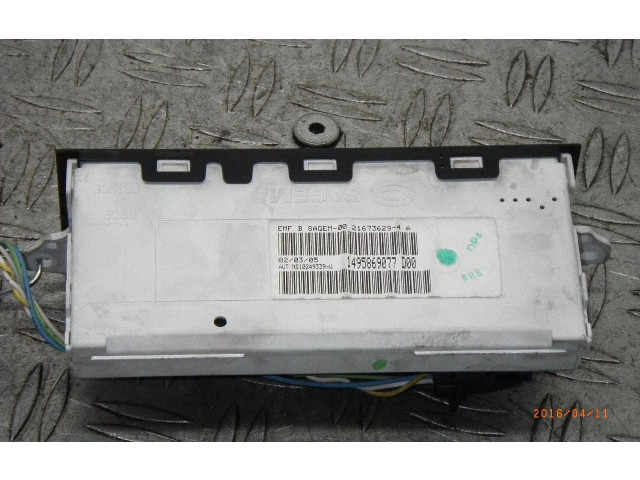 Дисплей       Citroen C8