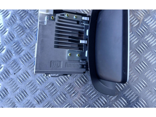 Дисплей 10R041149B, 20141203 Mazda 3 III