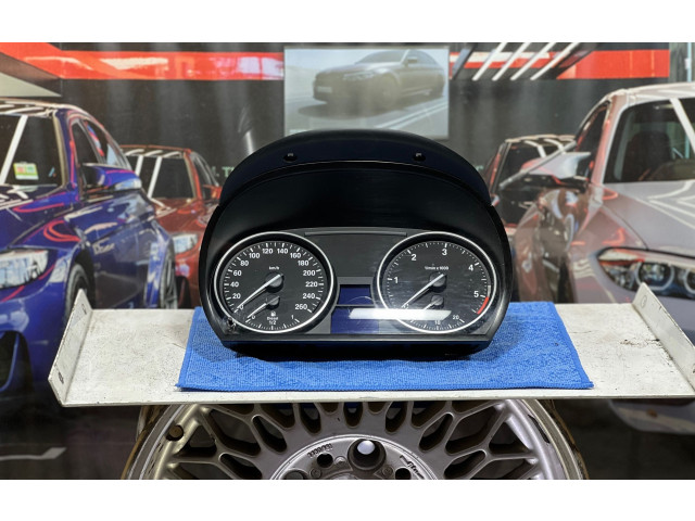 Přístrojová deska BMW X1 E84 2012 9283840