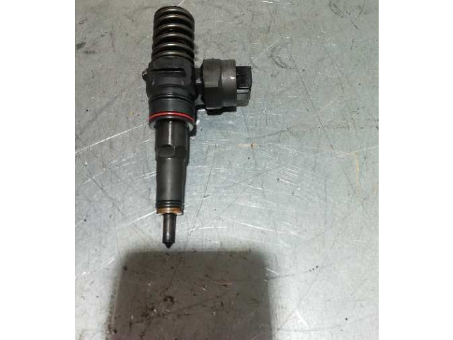 Форсунка 038130073J, 0414720015    Skoda Fabia Mk1 (6Y)  ATD 