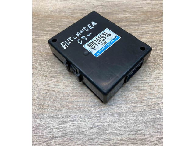 Модуль фонарей MN141634 Mitsubishi Outlander