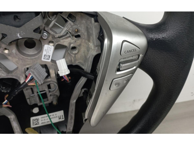 Volant Nissan Note (E11) 2014 308357899GNR, 0060019192