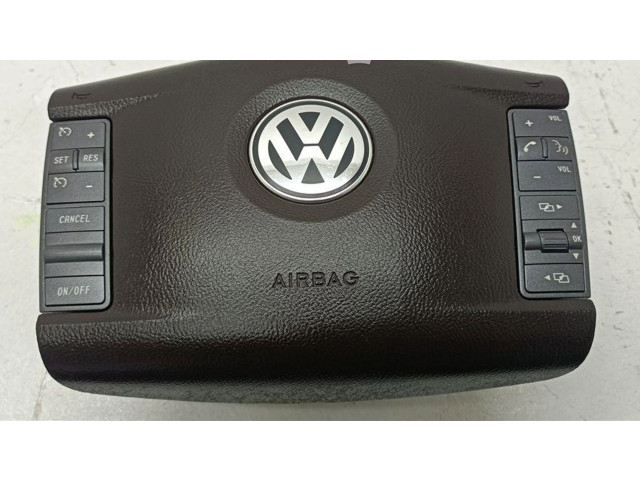 Подушка безопасности водителя    Volkswagen Phaeton