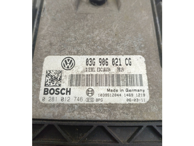 Řídící jednotka 03G906021CG, 1039S12044 Volkswagen Caddy 2008