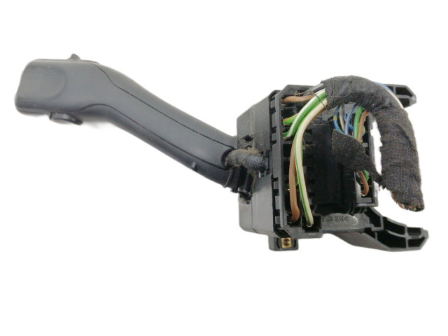 Vstřikovací lišta 4B0953503G, CZK0301202022 Seat Toledo II (1M) ARL