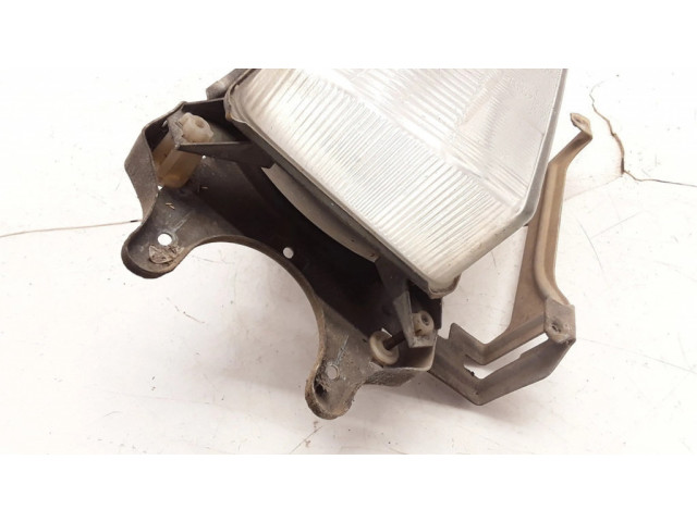 Přední světlo pravé 9GH11735700   Audi 80 90 B2 1985