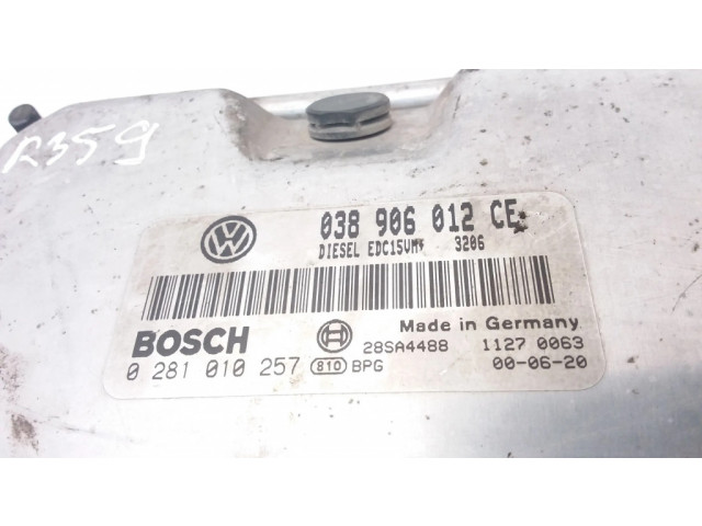 Блок управления двигателя 038906012CE, 0281010257   Skoda Fabia Mk1 (6Y)