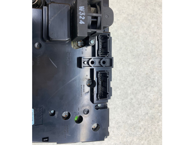 Блок управления климат-контролем 8691876, 03W34E   Volvo V70