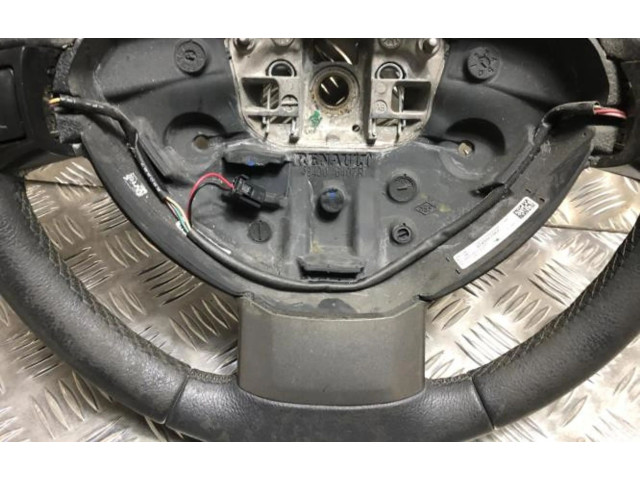 Руль Dacia Sandero   -  года 484007478R, 484007478R      