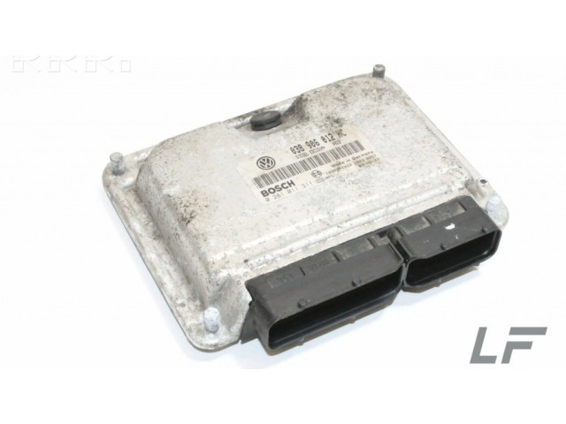 Блок управления двигателя 038906012HC   Volkswagen Golf V