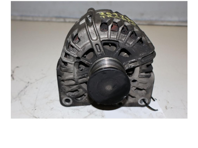 Генератор 8200404459   Renault Trafic II (X83)      